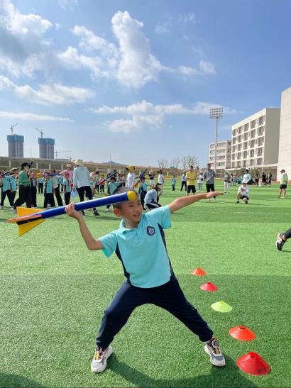 "童心向党喜迎国庆"--观山湖区外国语实验中学小学部第二届趣味运动会